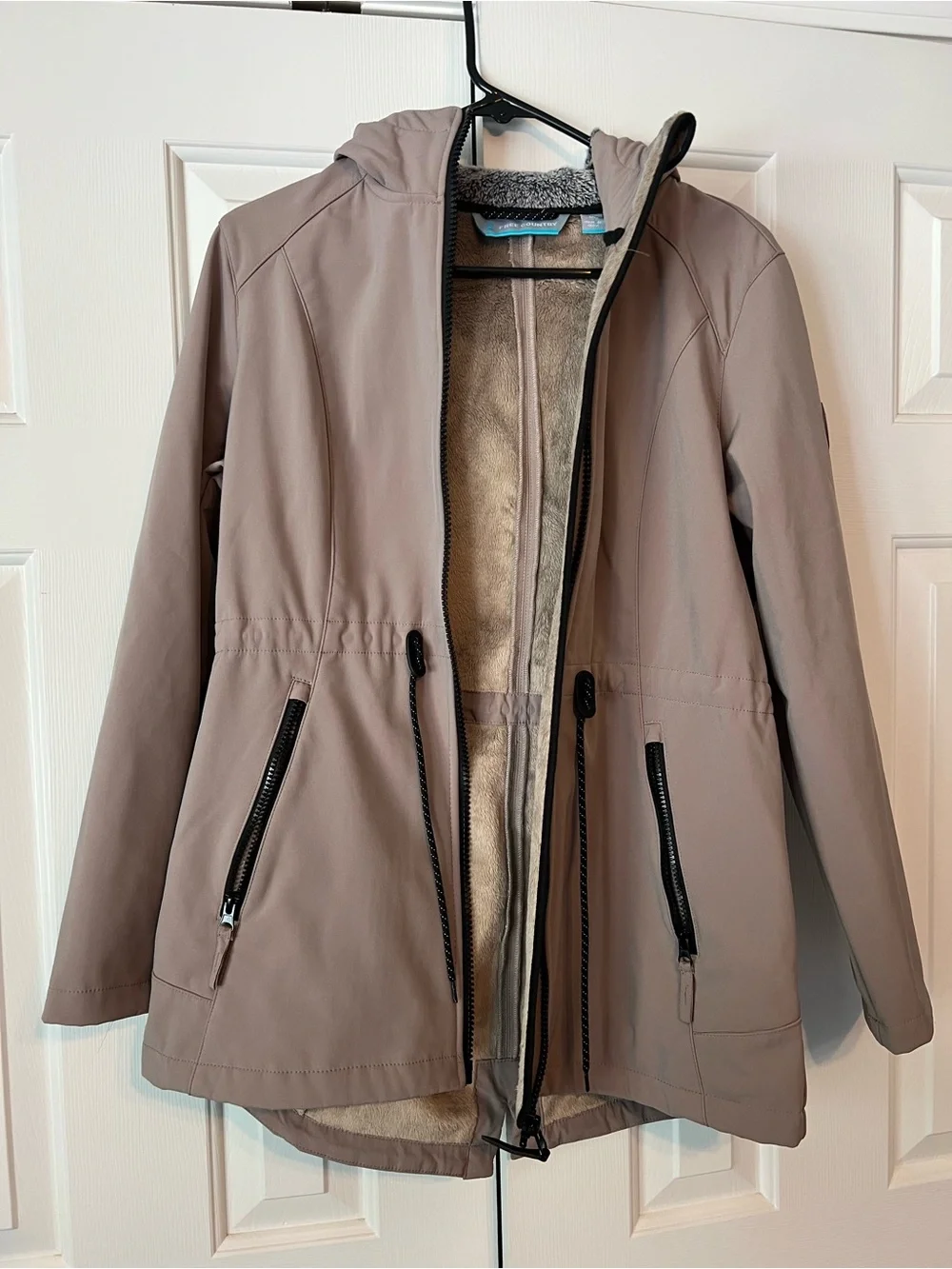 Free Country Women's Hooded Utility Jacket in Taupe